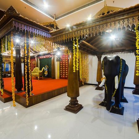 Hotel Guruvayur Darshan Ngoại thất bức ảnh