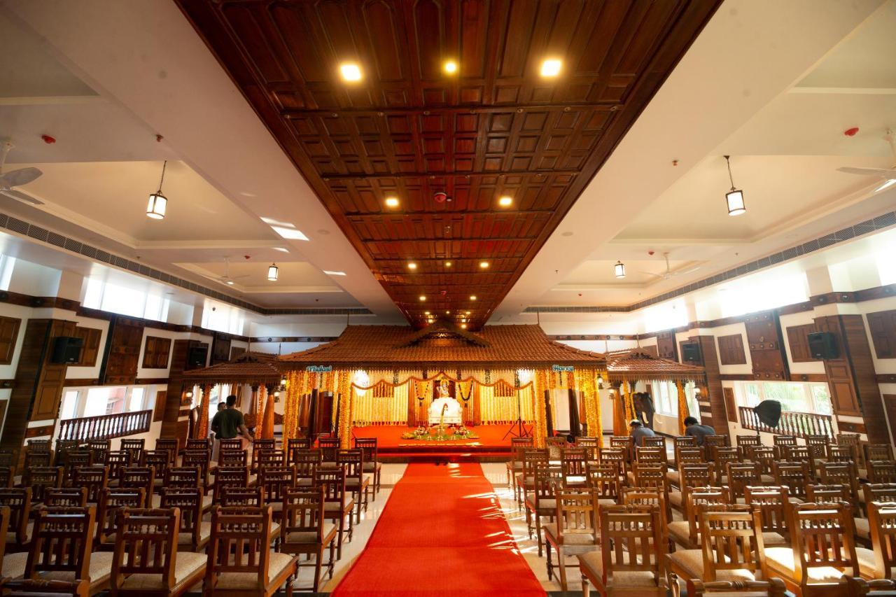Hotel Guruvayur Darshan Ngoại thất bức ảnh