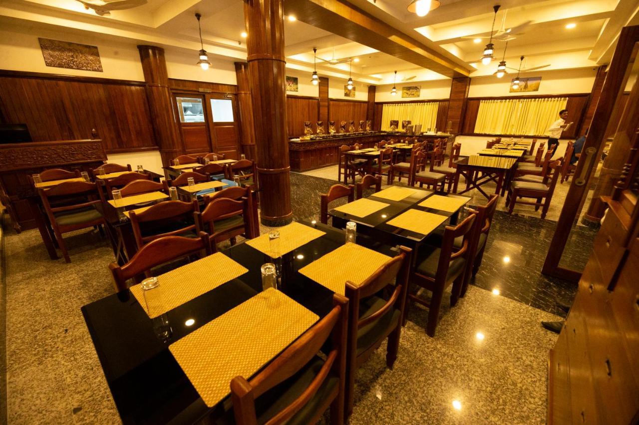 Hotel Guruvayur Darshan Ngoại thất bức ảnh