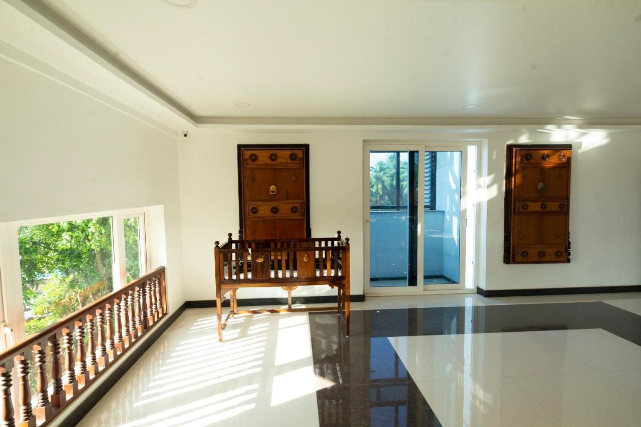 Hotel Guruvayur Darshan Ngoại thất bức ảnh