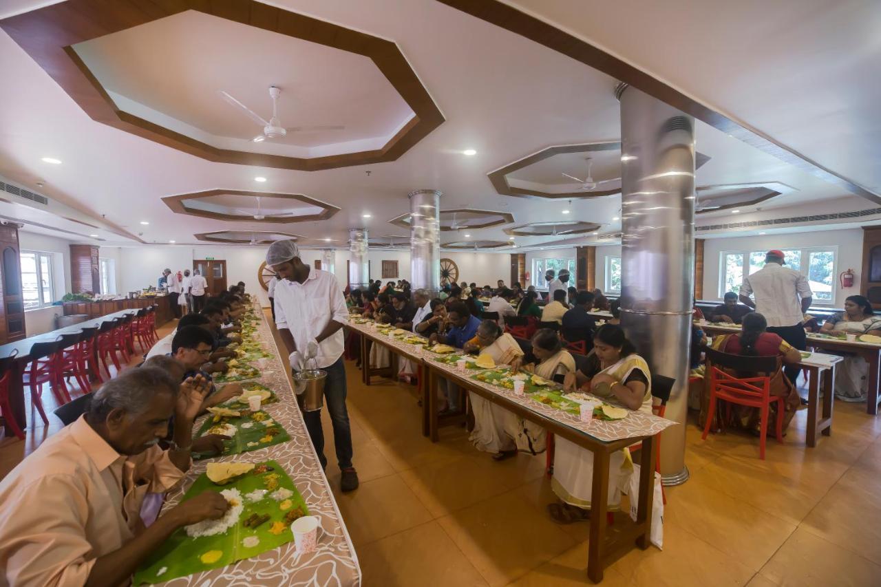 Hotel Guruvayur Darshan Ngoại thất bức ảnh