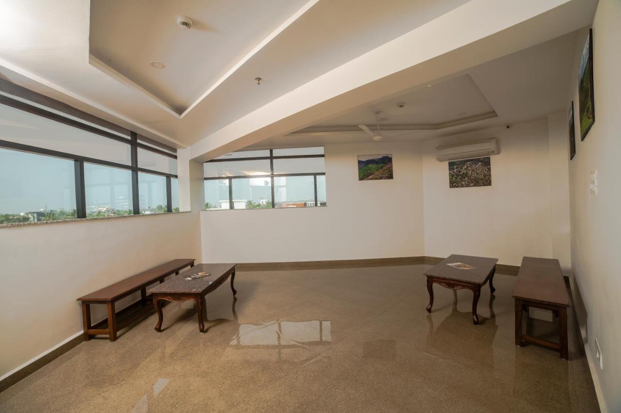 Hotel Guruvayur Darshan Ngoại thất bức ảnh