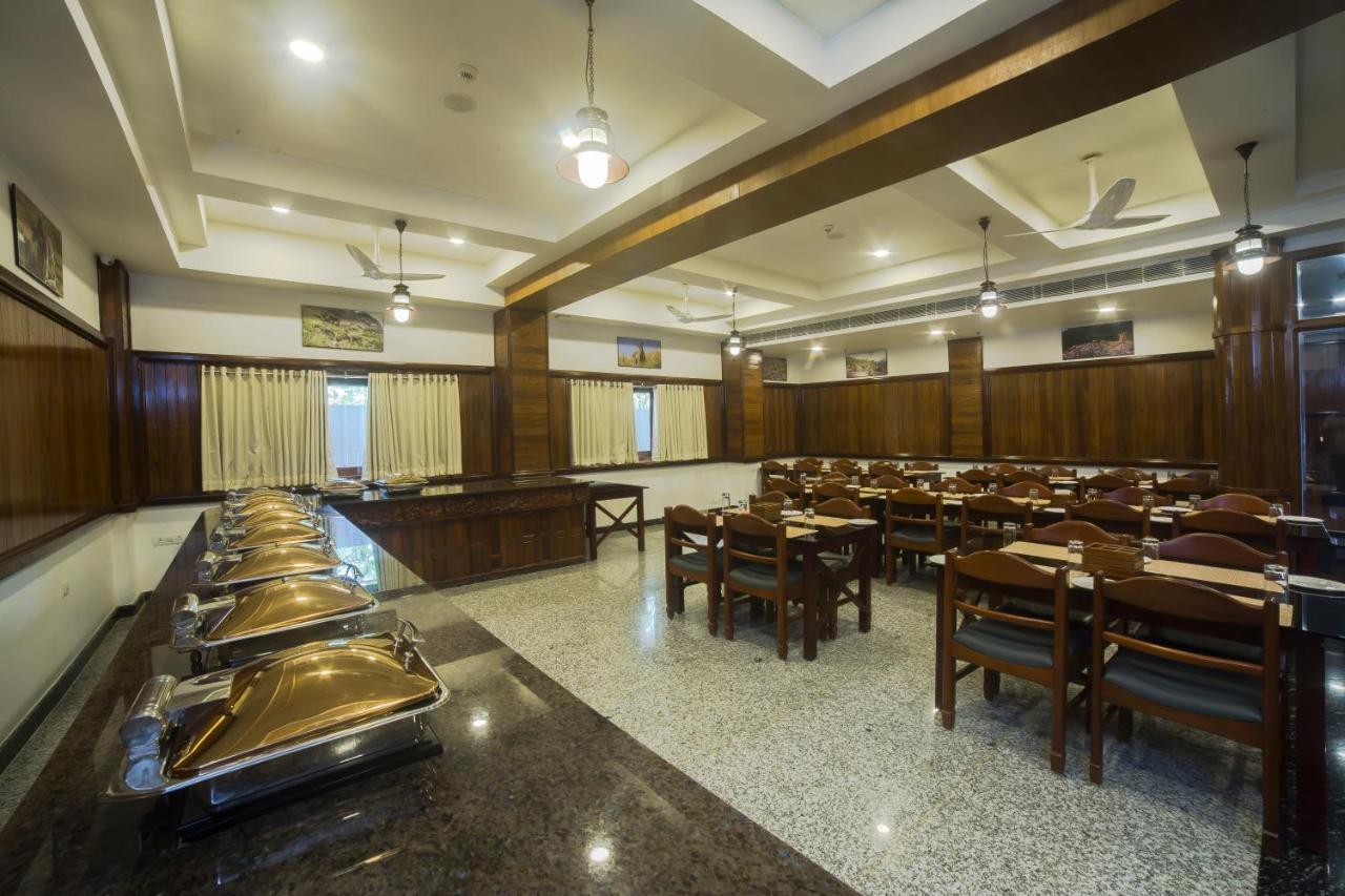 Hotel Guruvayur Darshan Ngoại thất bức ảnh