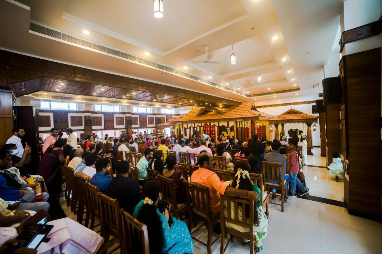 Hotel Guruvayur Darshan Ngoại thất bức ảnh