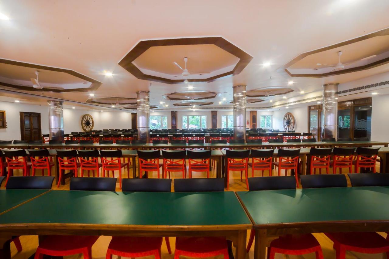 Hotel Guruvayur Darshan Ngoại thất bức ảnh