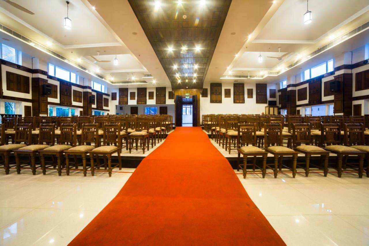 Hotel Guruvayur Darshan Ngoại thất bức ảnh